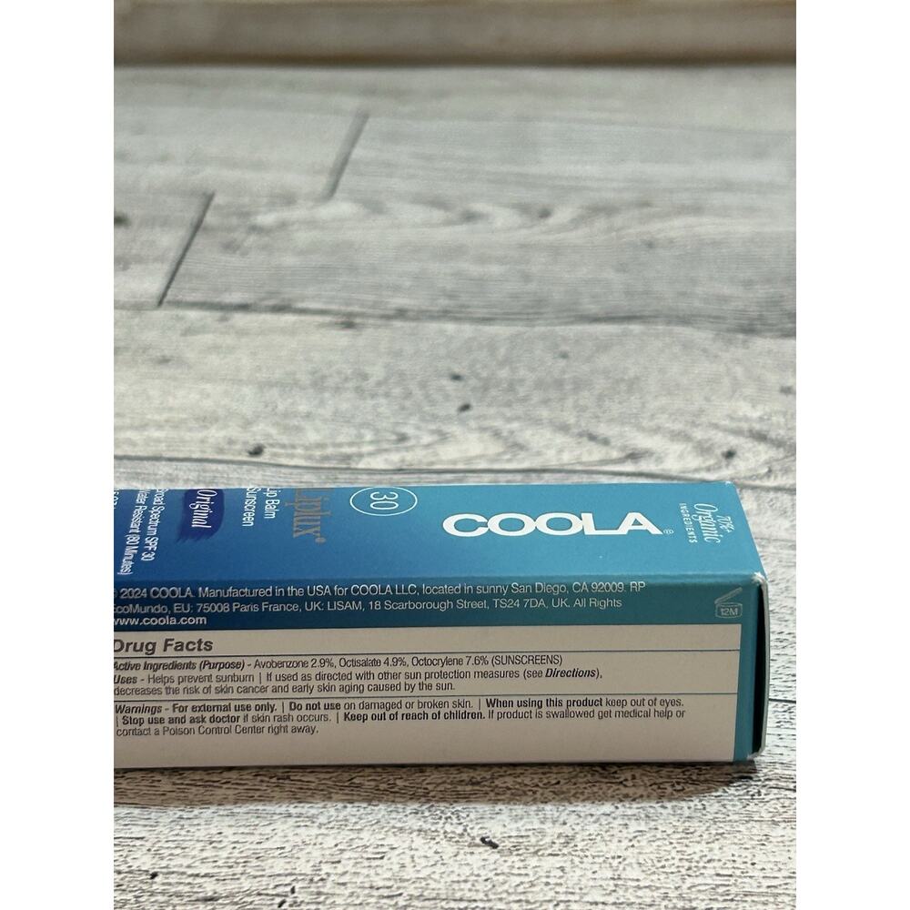 COOLA Classic Liplux Organic Lip Balm Sunscreen SPF 30 .15oz Full Size - Picture 5 of 8